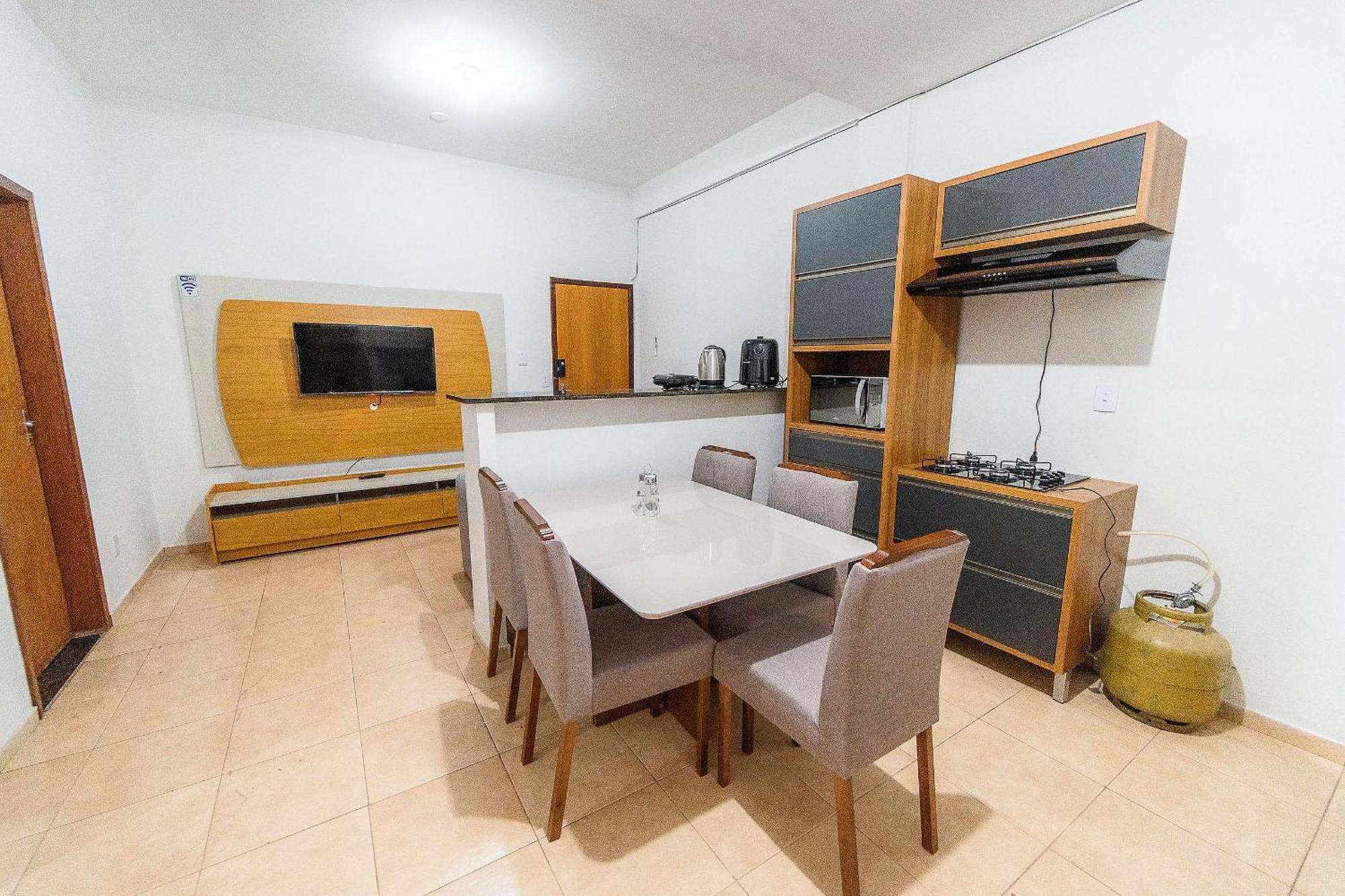 Apartamentos 2 Qtos C/Suite ,Cozinha Completa, Wi-Fi 1Giga, Jr Catito Brasília Extérieur photo